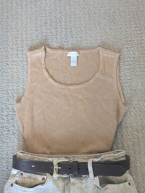Chico's Ribbed Knit Sleeveless Scoop Neck Tank Top | Beige | Size 1 (M)